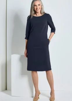Robe élégante à manches froncées