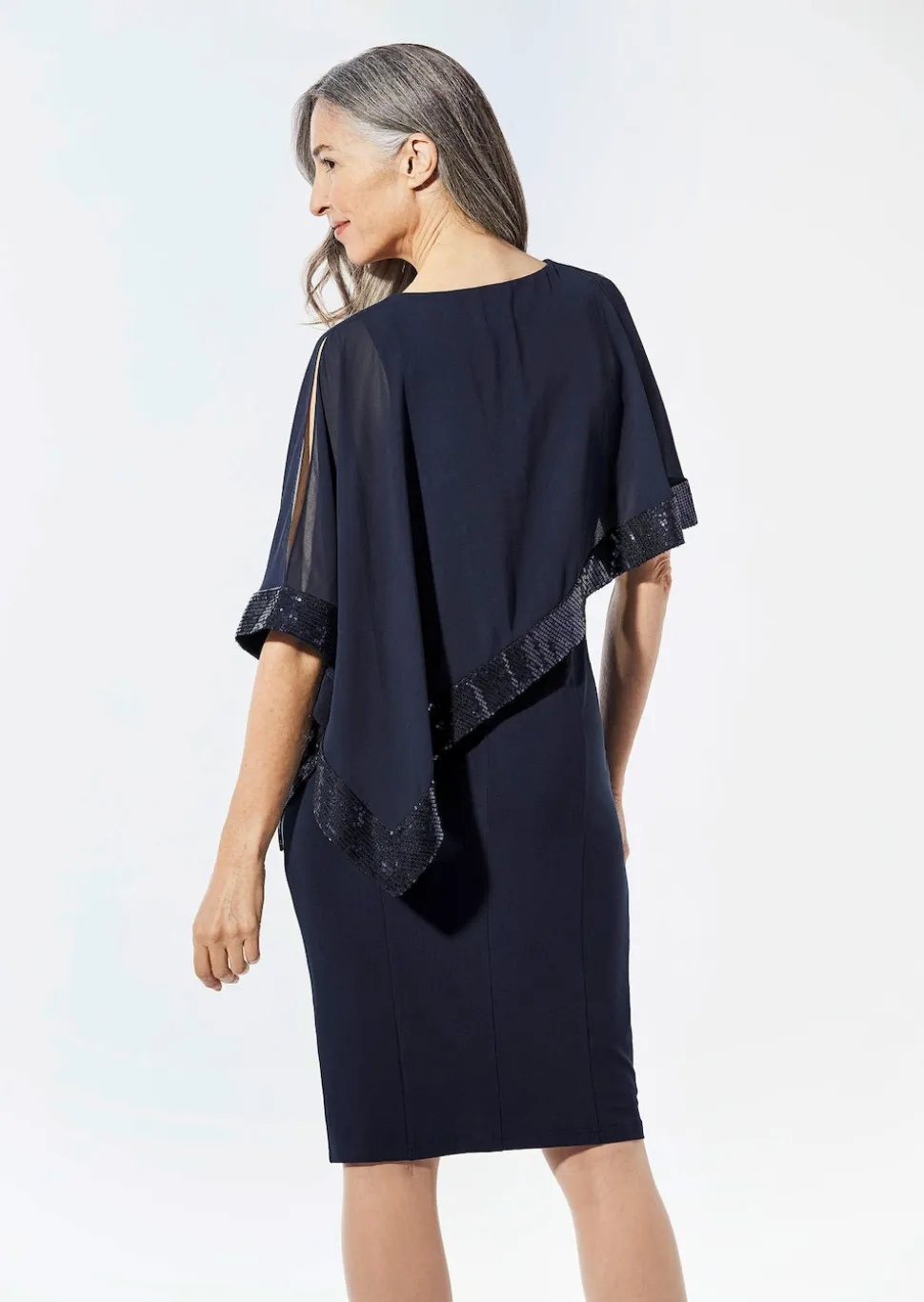 Robe raffinée avec empiècement en mousseline