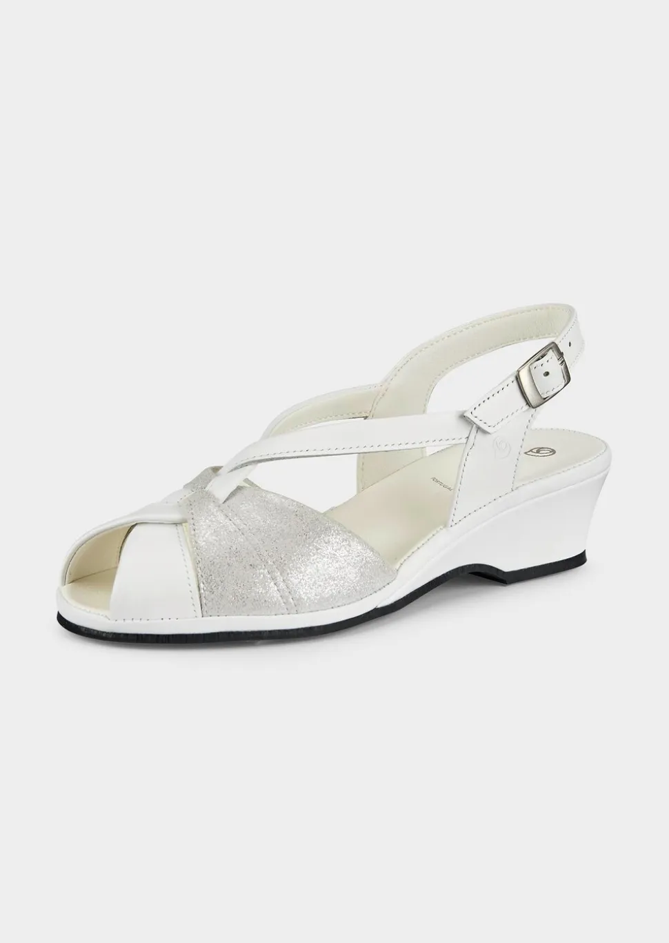 Sandales en cuir avec bride à l’arrière