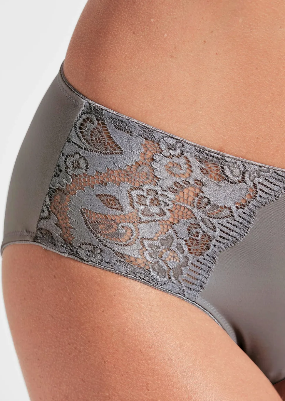 Slip taille haute en dentelle