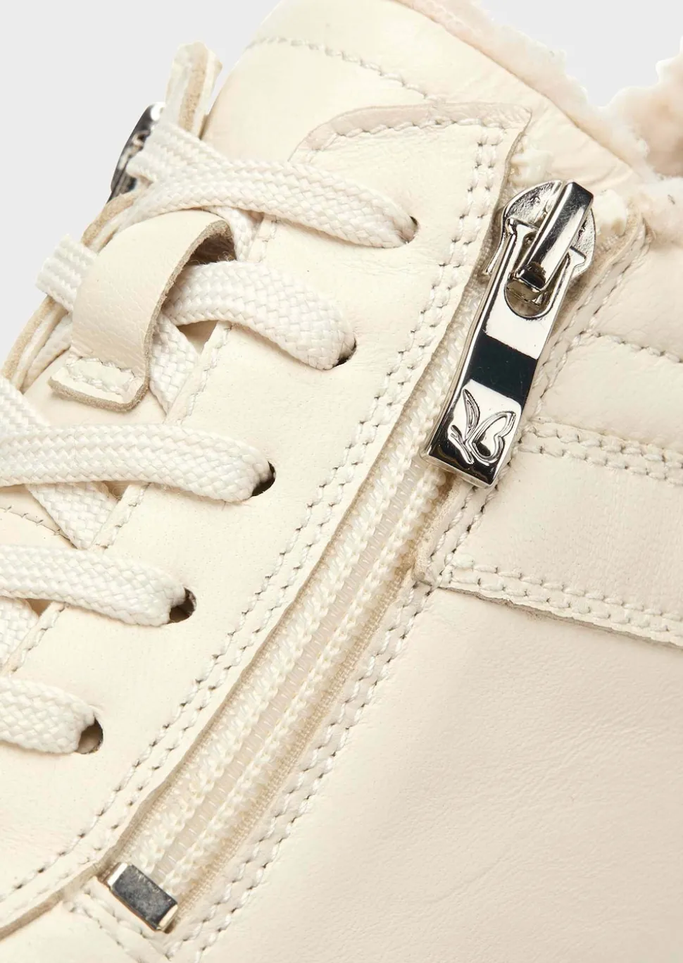 Sneakers avec doublure en peluche
