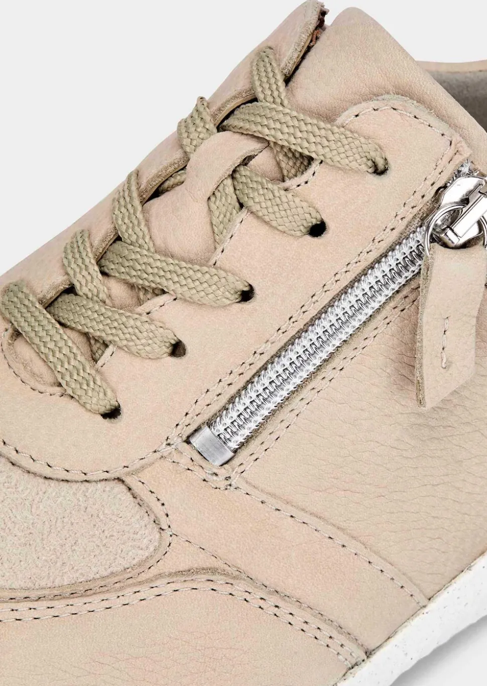Sneakers avec semelle à coussin d’air à effet amortissant