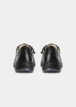 Sneakers en cuir, largeur confort