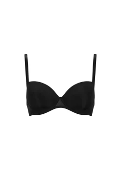 Soutien-gorge à armatures avec coques moulées