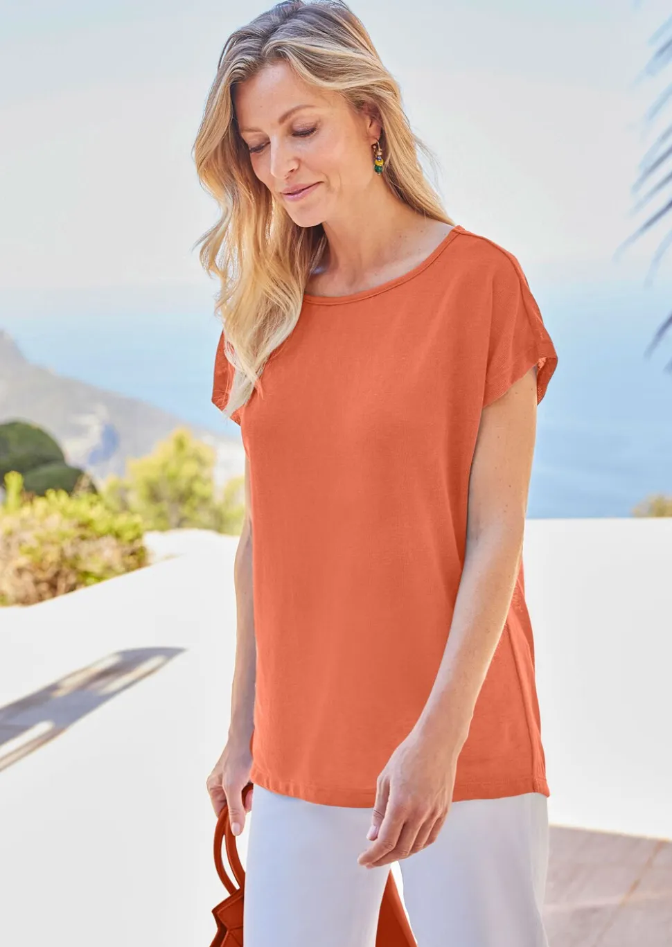 T-shirt aspect lin