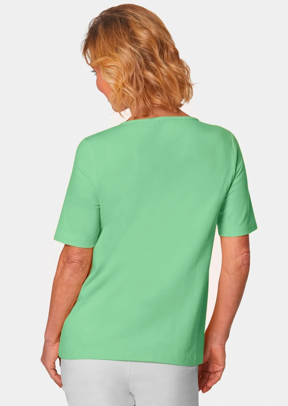 T-shirt avec charmante encolure et pierres décoratives