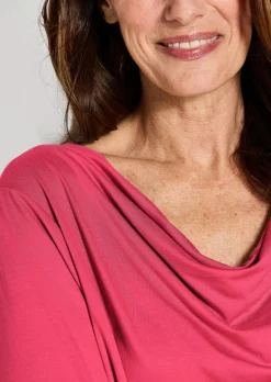 T-shirt avec encolure bénitier