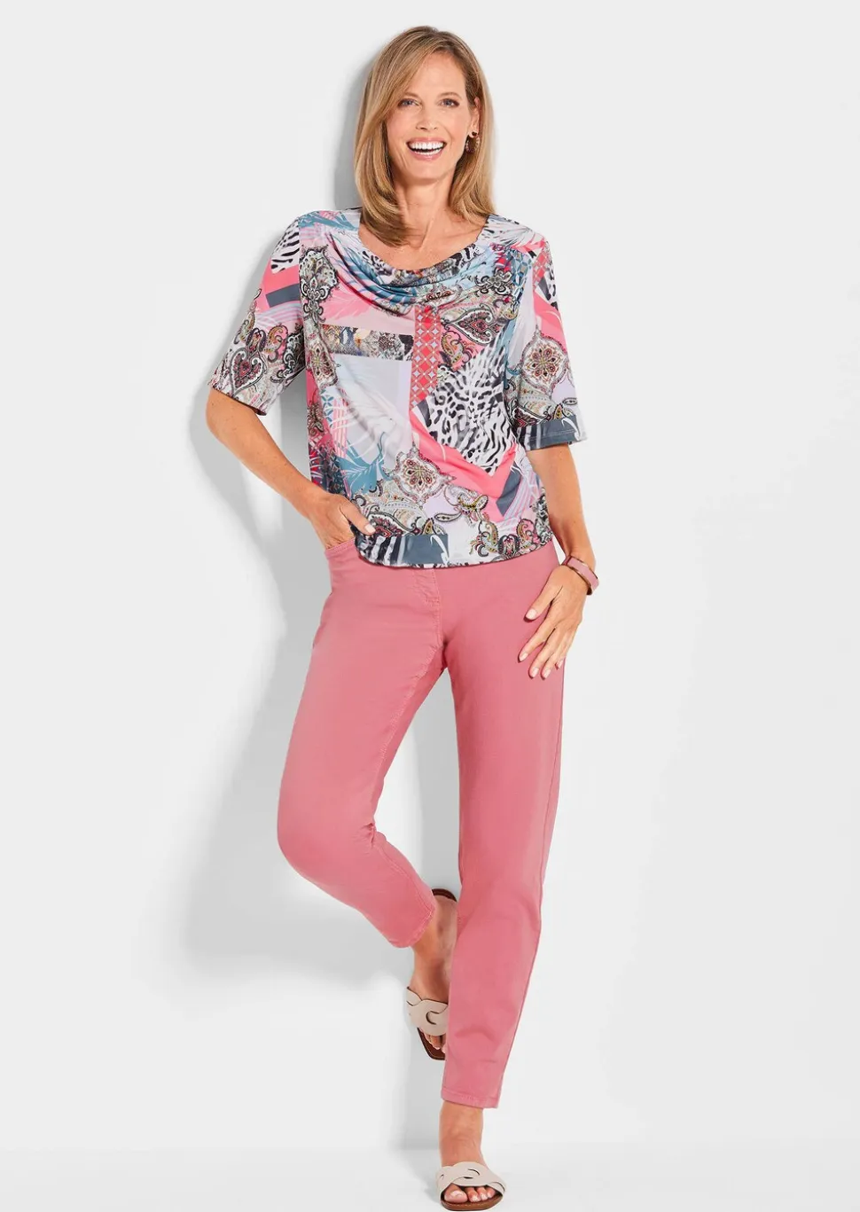 T-shirt avec encolure bénitier