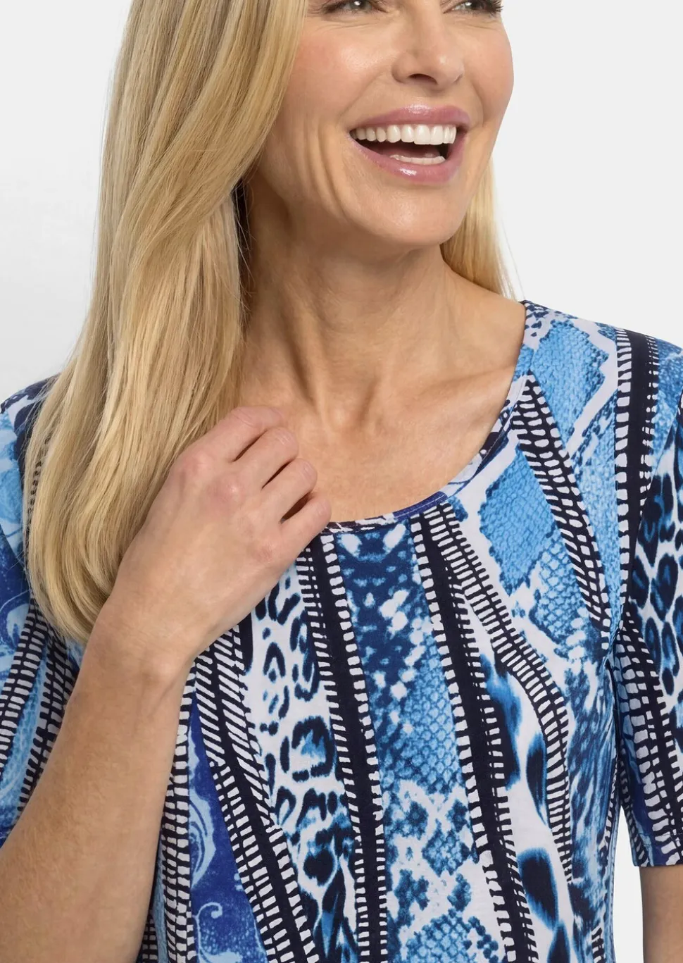 T-shirt en coton avec un mélange de motifs animaliers
