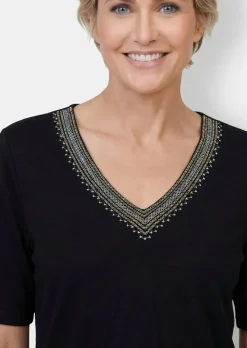 T-shirt en coton joliment rebrodé