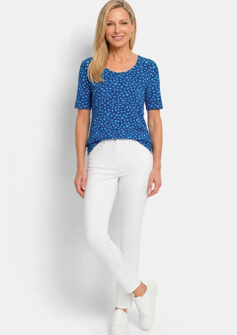 T-shirt en viscose avec des pois fantaisie