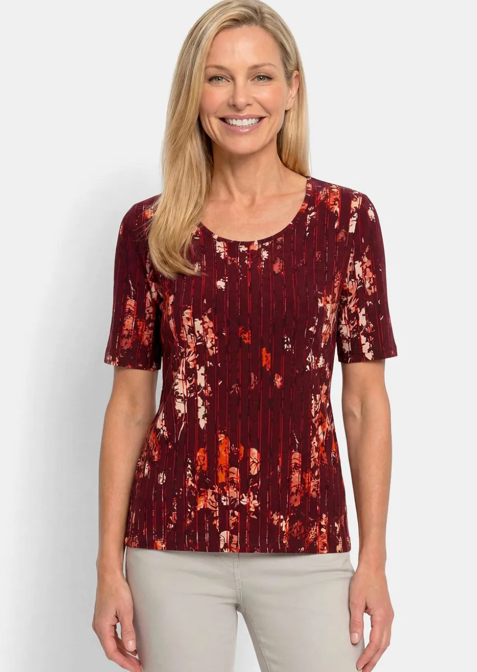 T-shirt en viscose avec fleurs et rayures longitudinales
