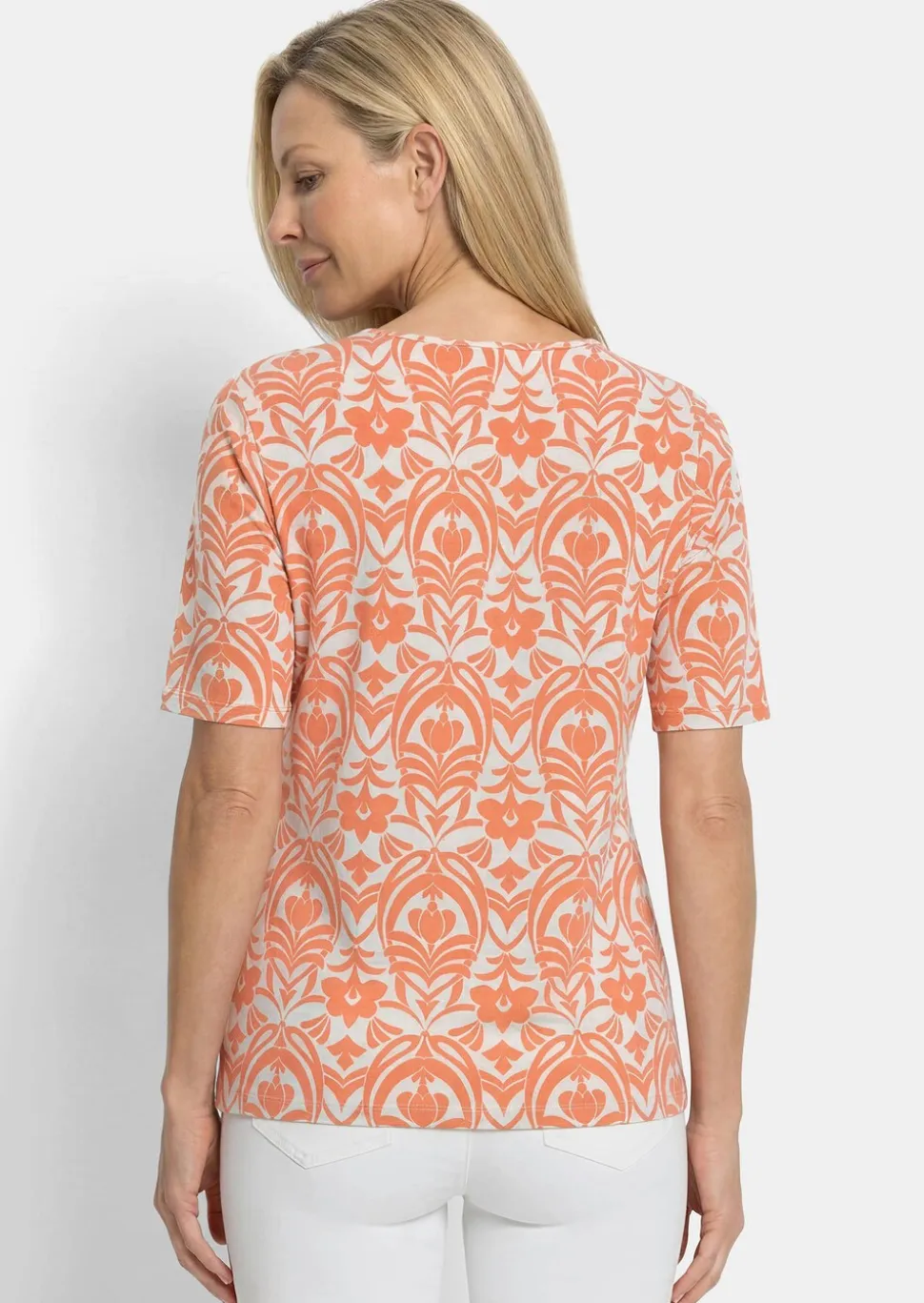T-shirt en viscose avec un motif ornemental féminin