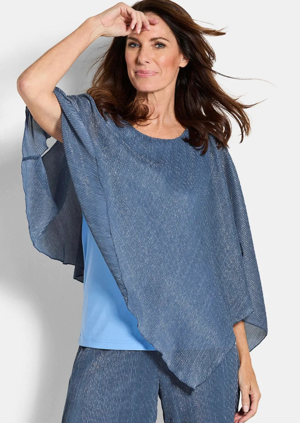 T-shirt élégant avec passepoil plissé