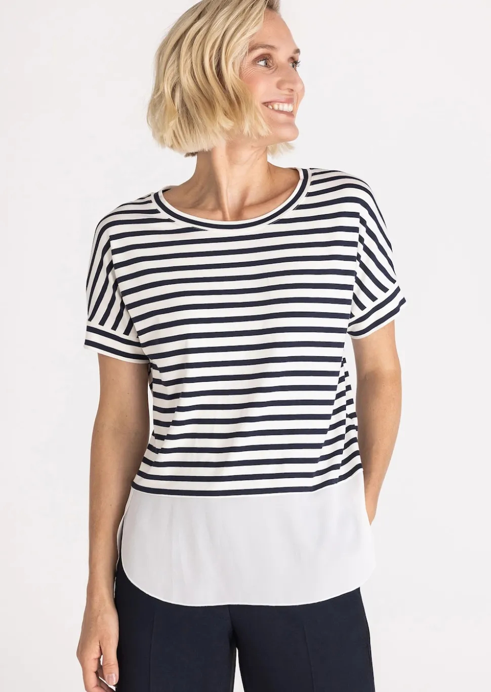 T-shirt à rayures avec base rapportée