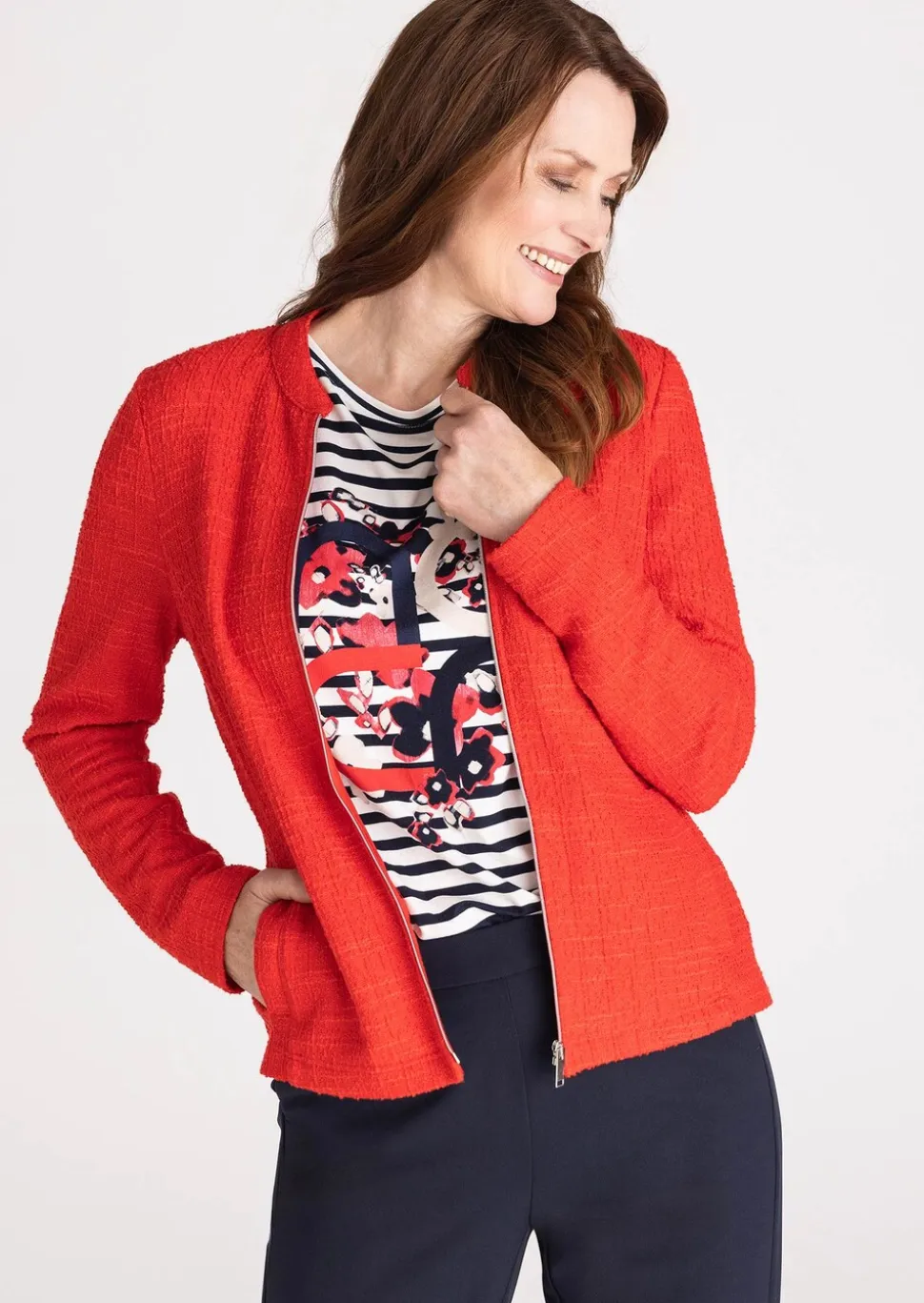 T-shirt à rayures avec motif sur le devant