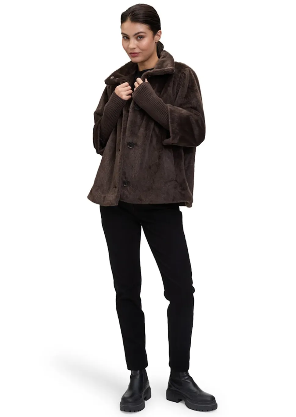 Veste de mi-saison, aspect fourrure
