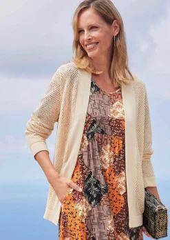Veste en tricot au motif ajouré raffiné