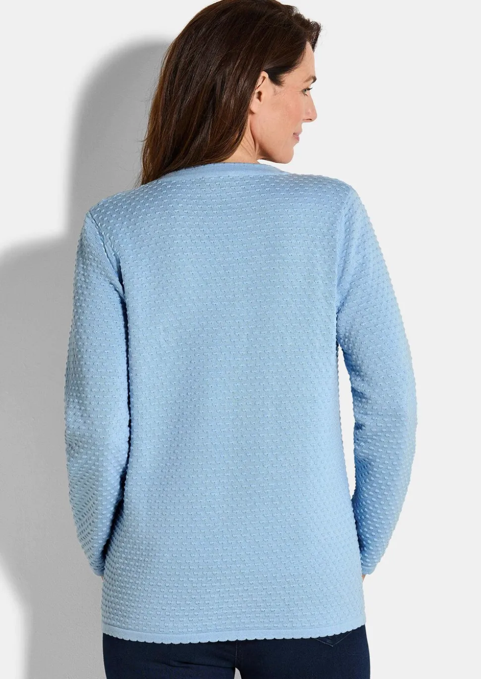 Veste en tricot avec motif à pois