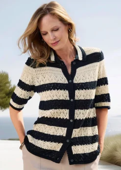 Veste en tricot à rayures avec motif ajouré
