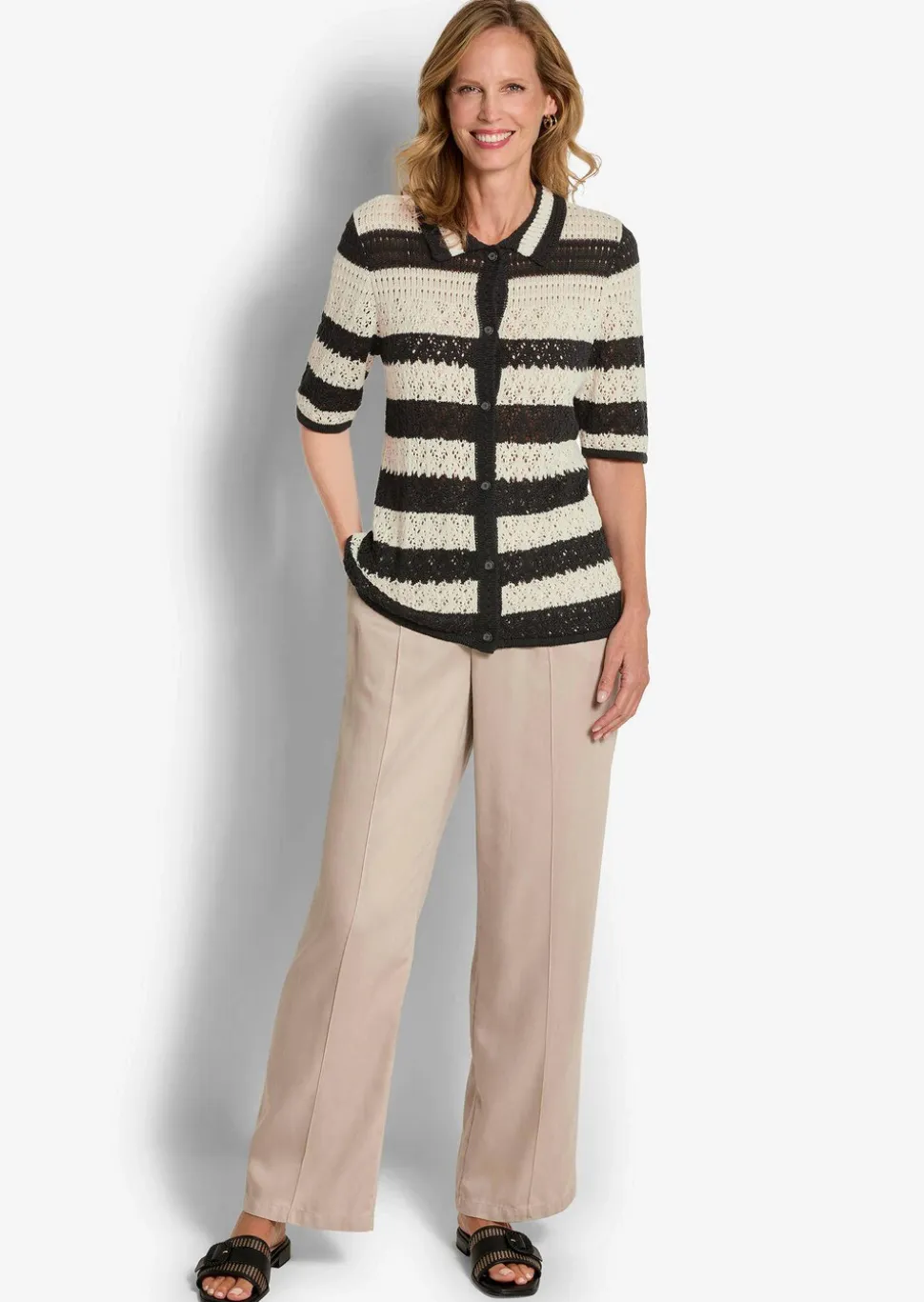 Veste en tricot à rayures avec motif ajouré