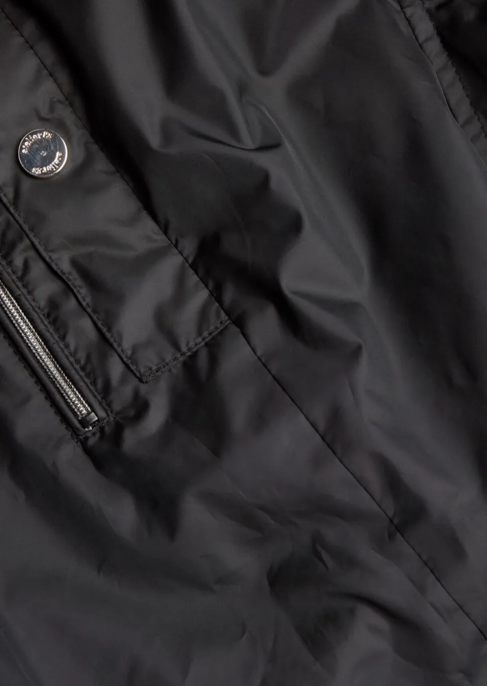 Veste longue ultra-légère avec capuche invisible