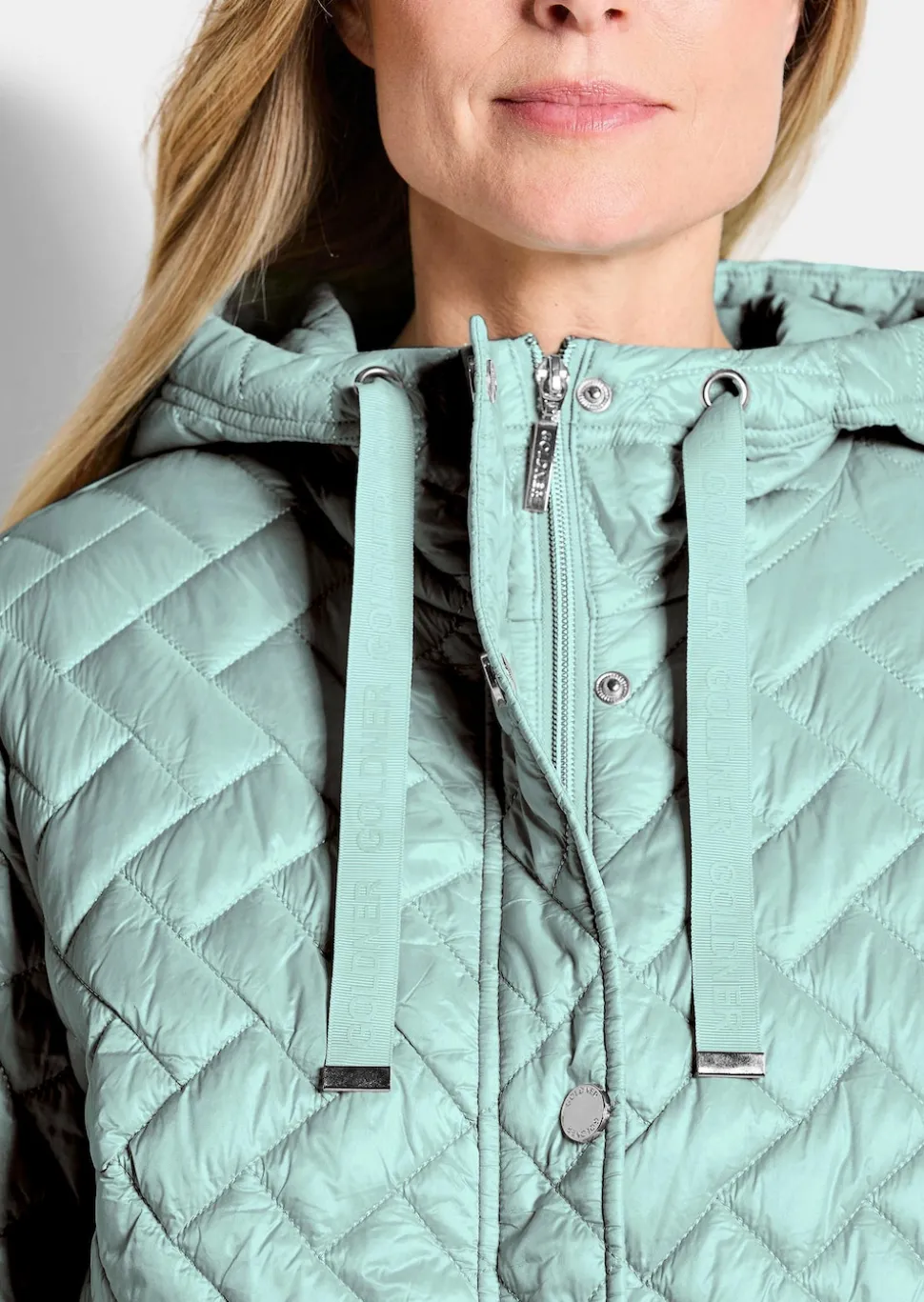 Veste matelassée légère avec capuche