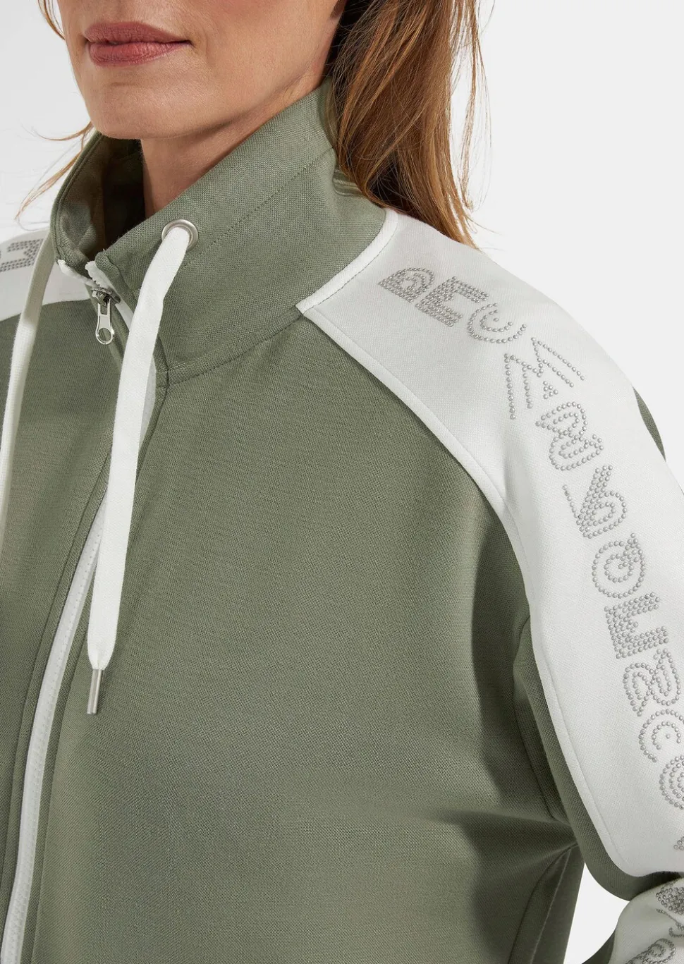 Veste sweat avec inscription sur les manches