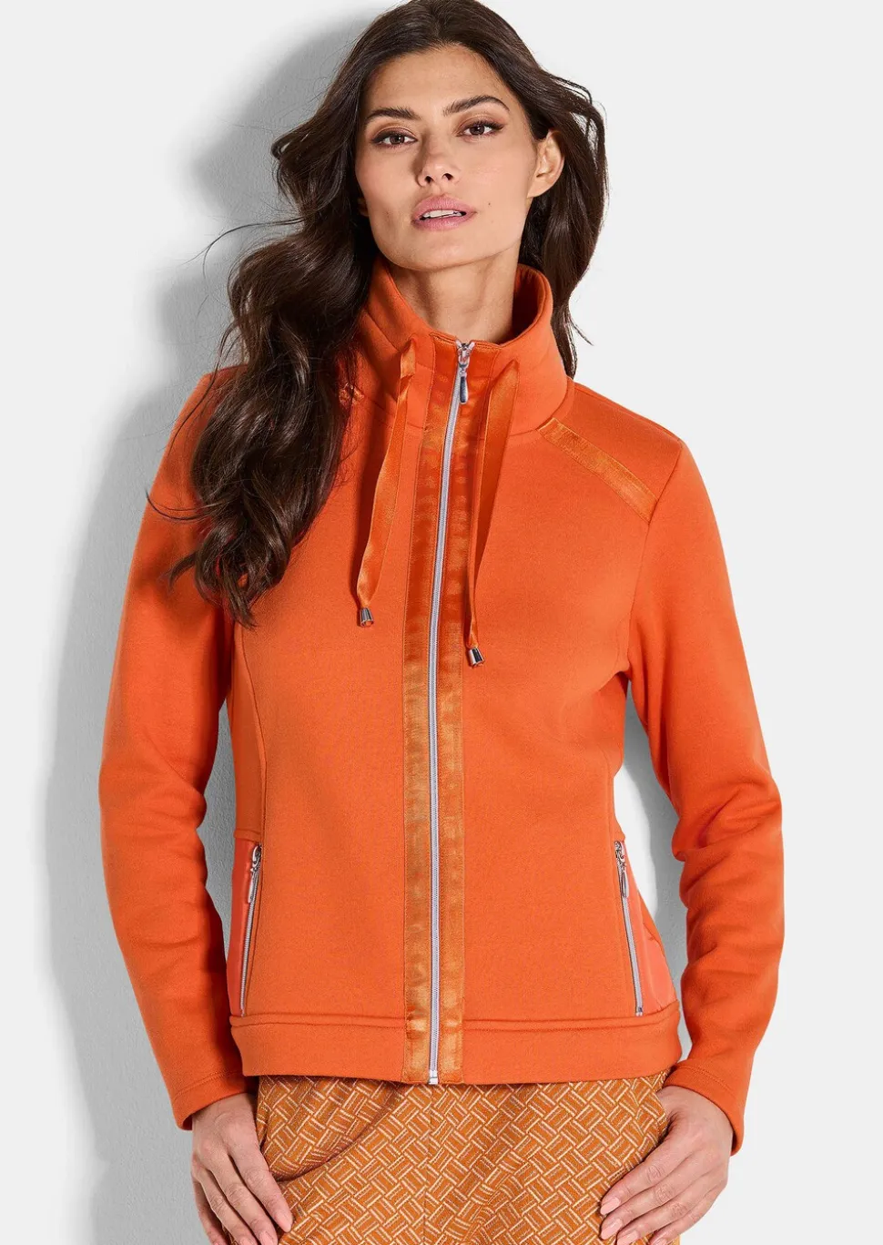 Veste sweat avec liens en satin