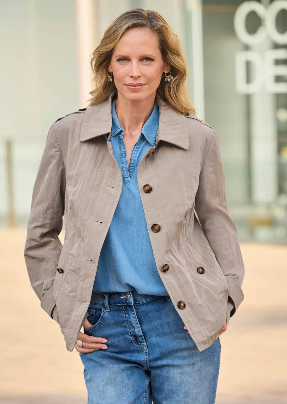 Veste trench, aspect froissé